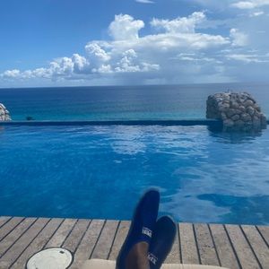 Meet your Posher, Larry